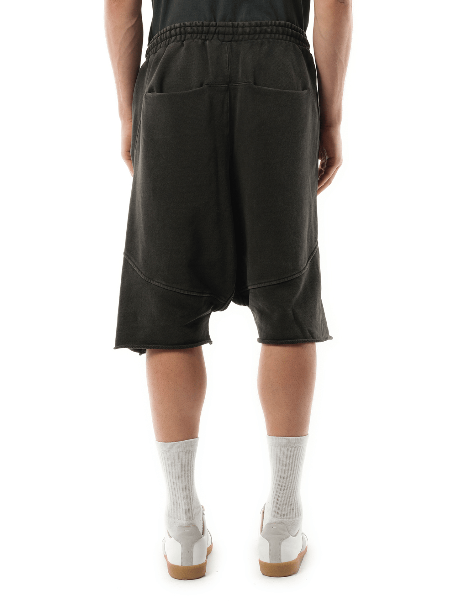 Heavy Drop Shorts in Washed Black