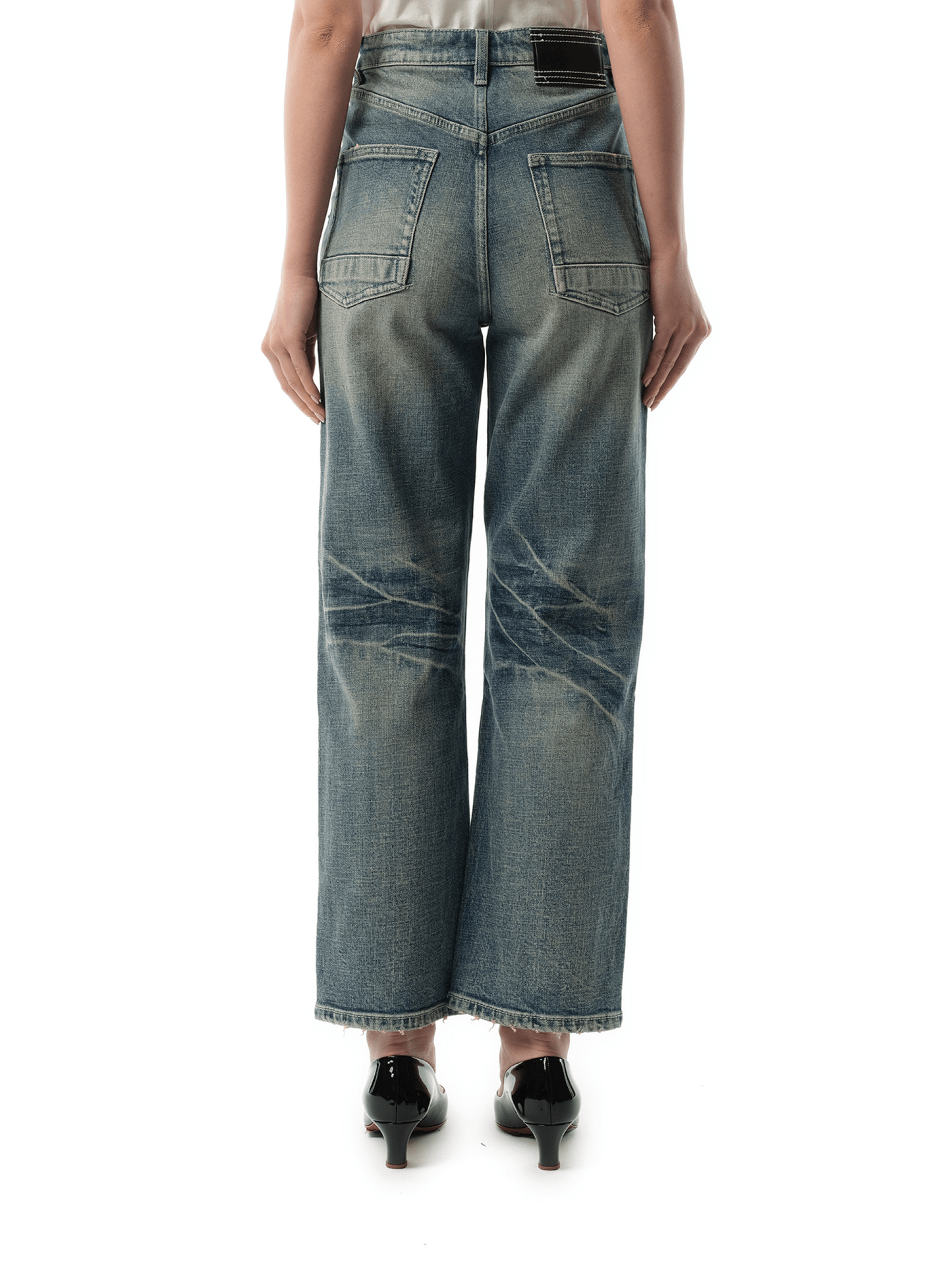 Washed Straight-Cut Jeans in Light Blue