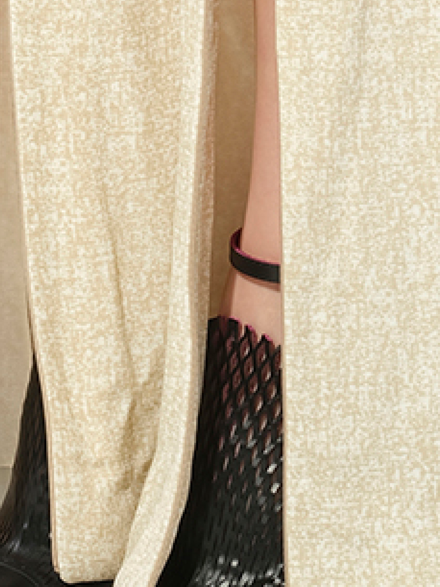 Trousers in Khaki