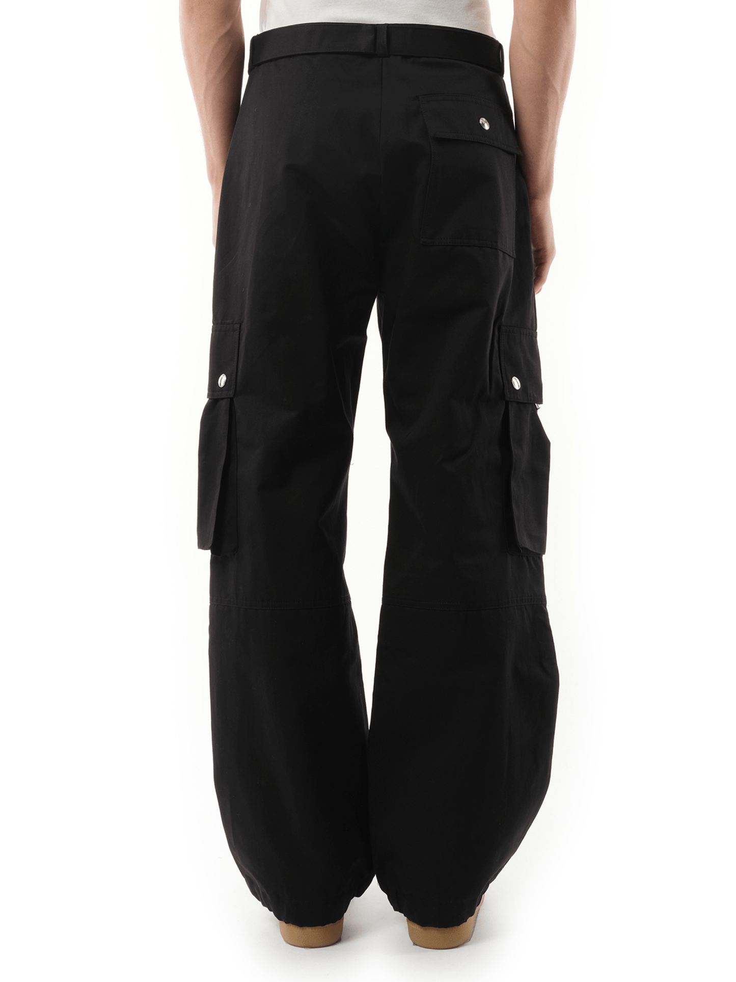 Jacquemus Le Cargo in Black