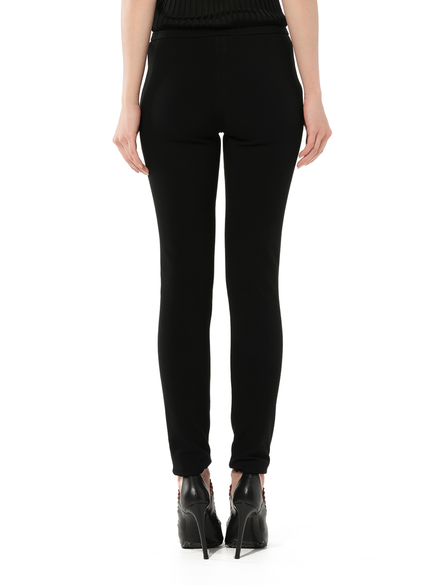 Trousers in Black