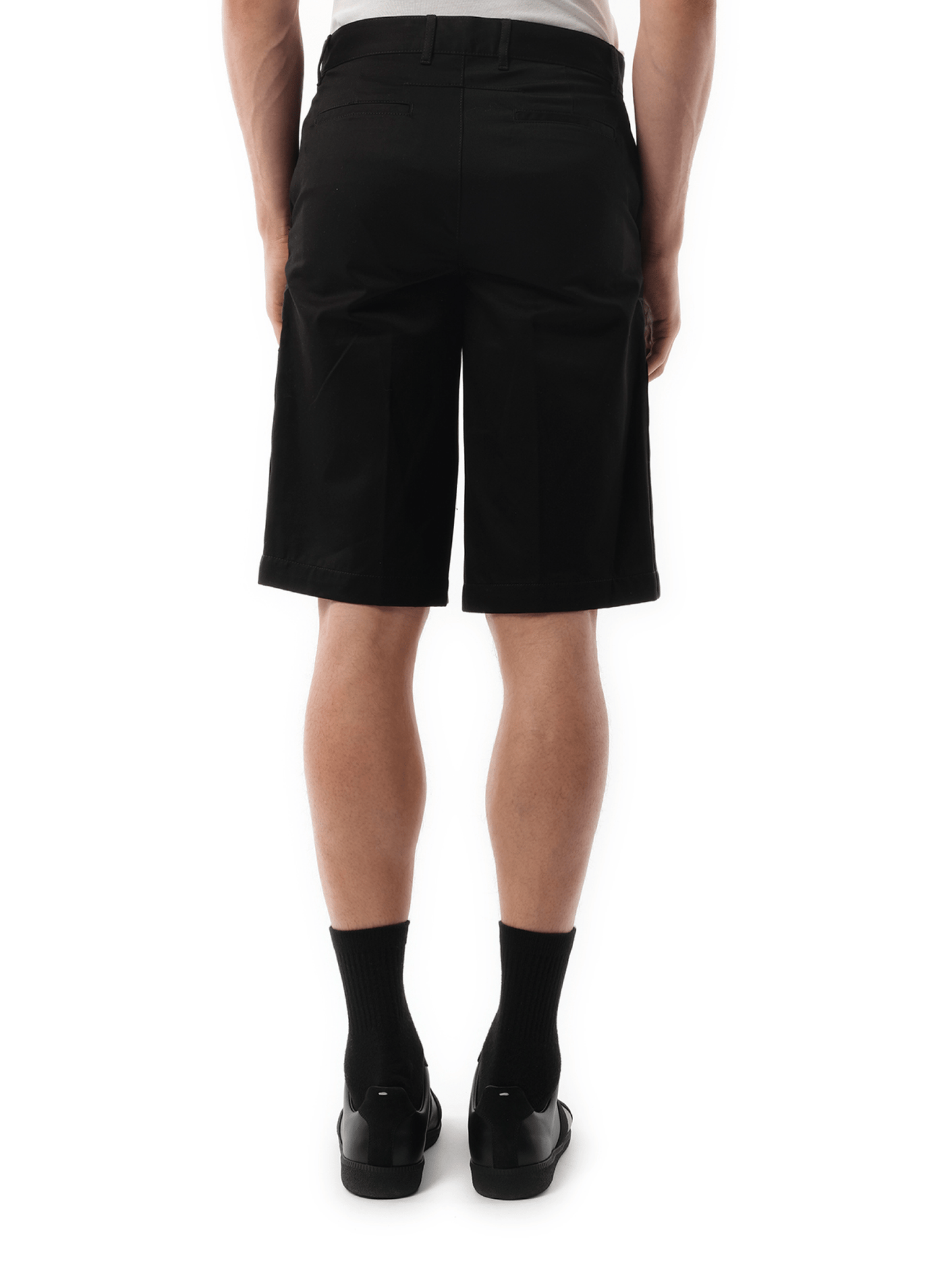 Chino Star Bermuda in Black