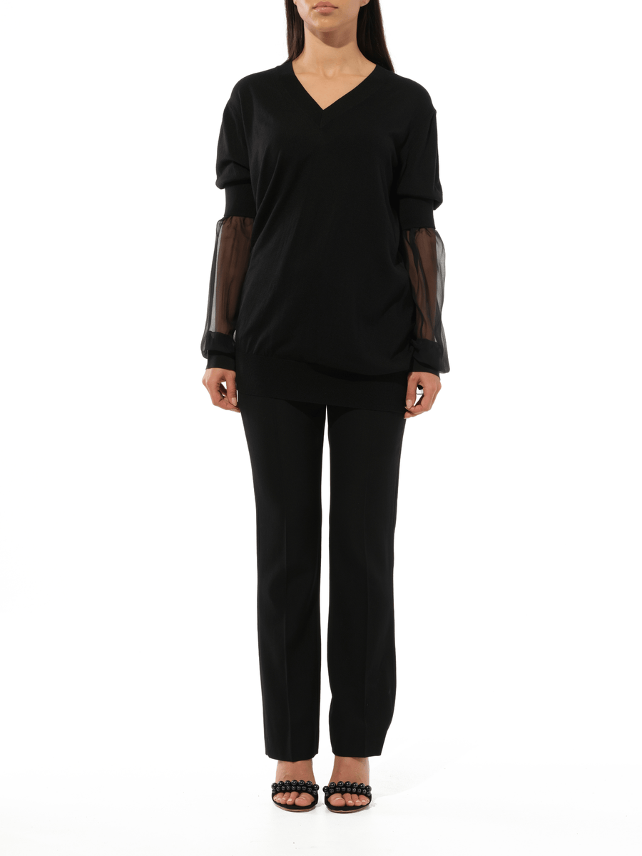 Classic Pullover in Black
