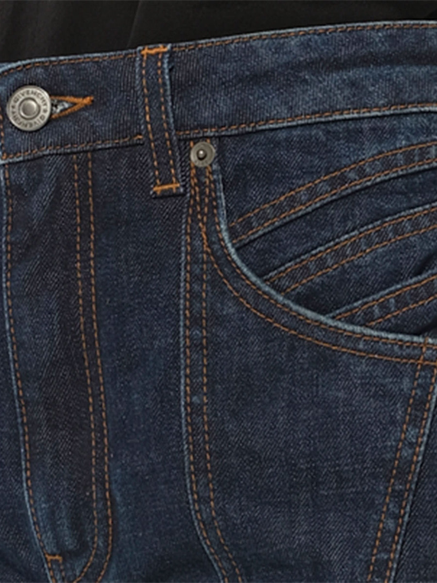 Denim Shorts in Indigo