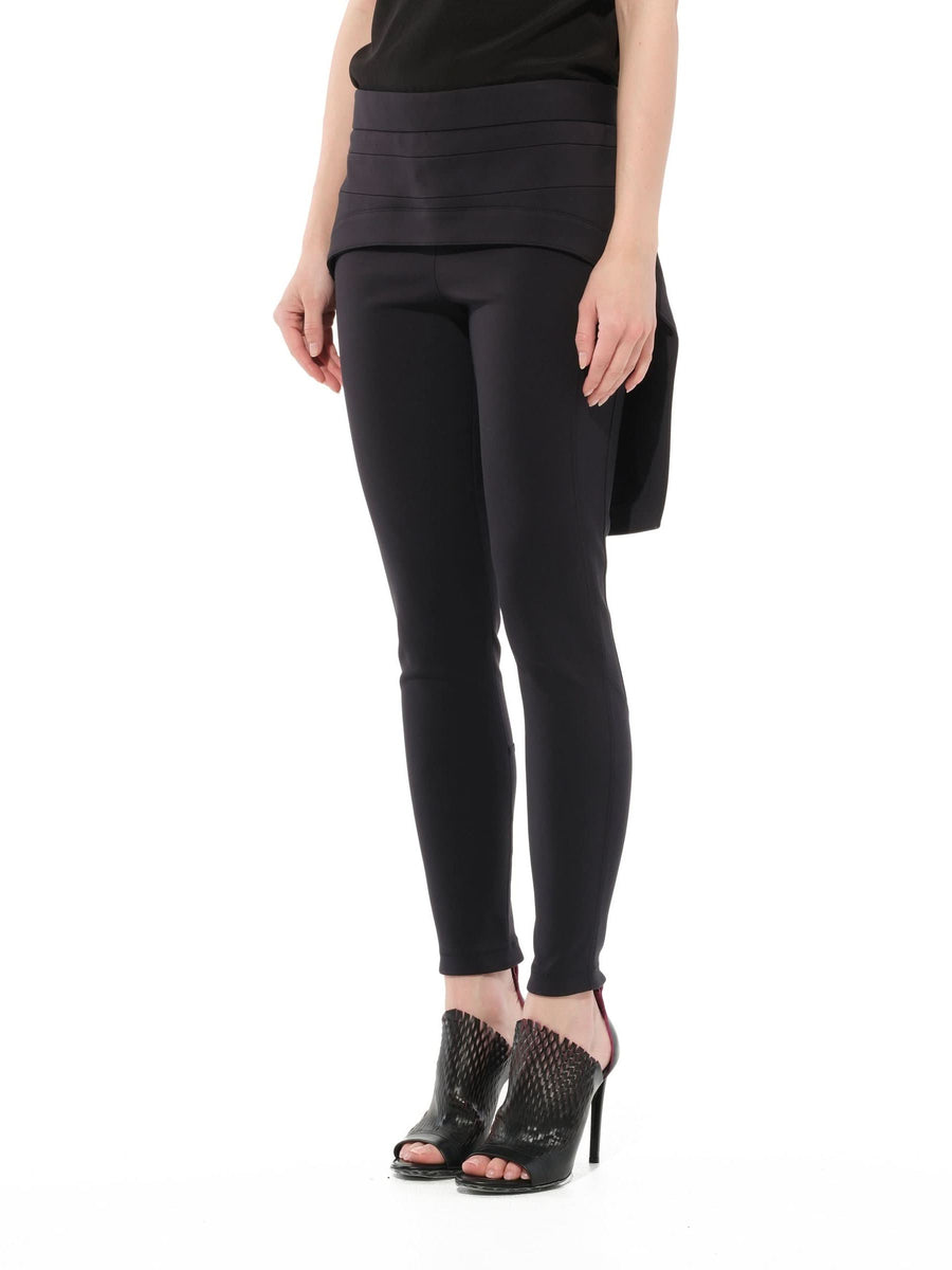 Layered Skirt Pants with Zip in Black