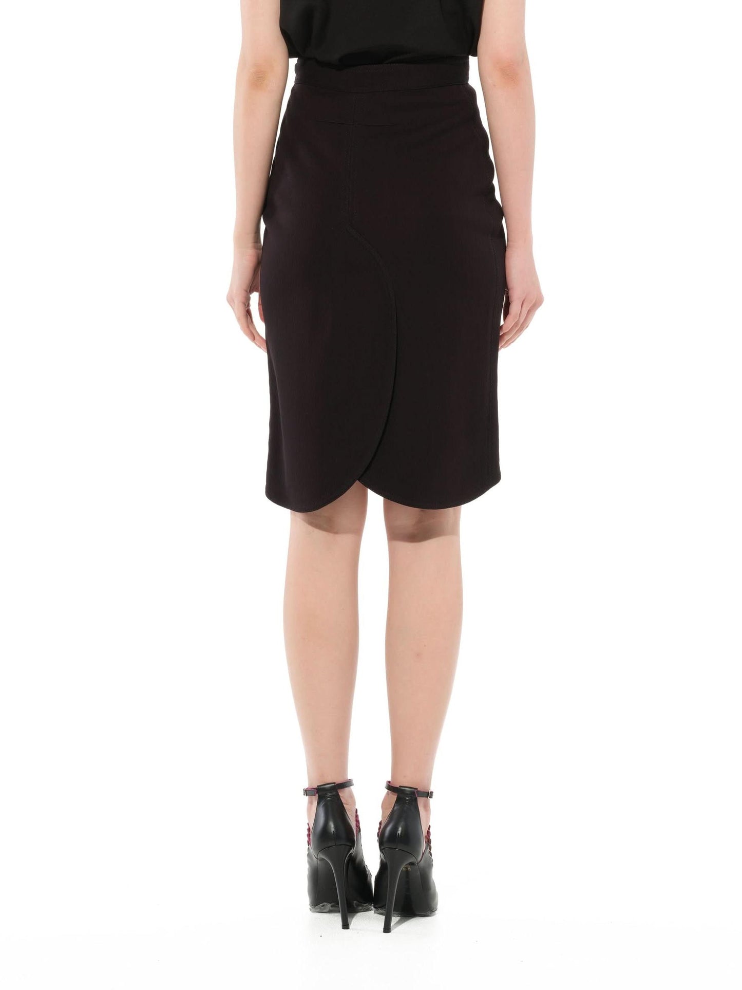 Podium Skirt in Black