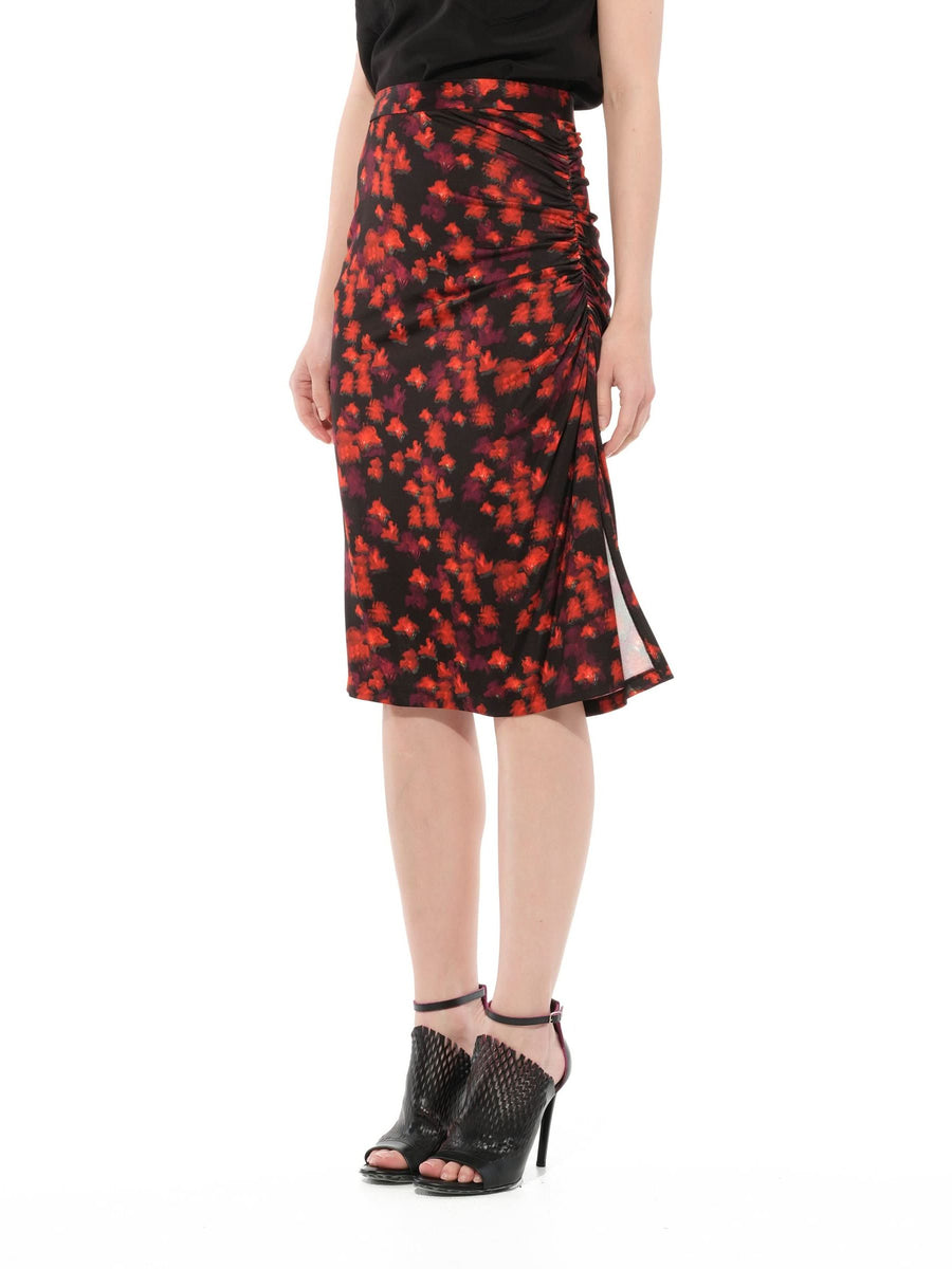 Flower Skirt in Black/Red