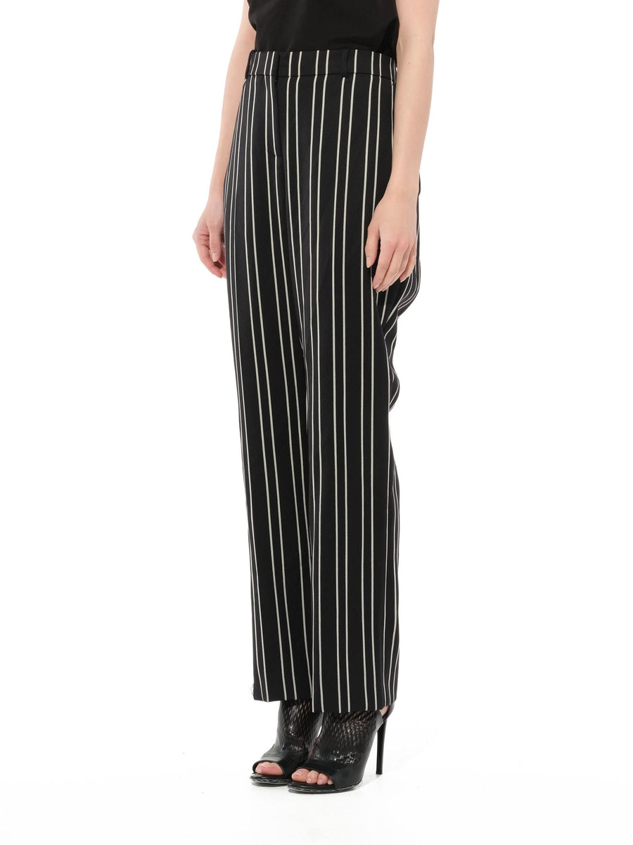 Trousers in Black