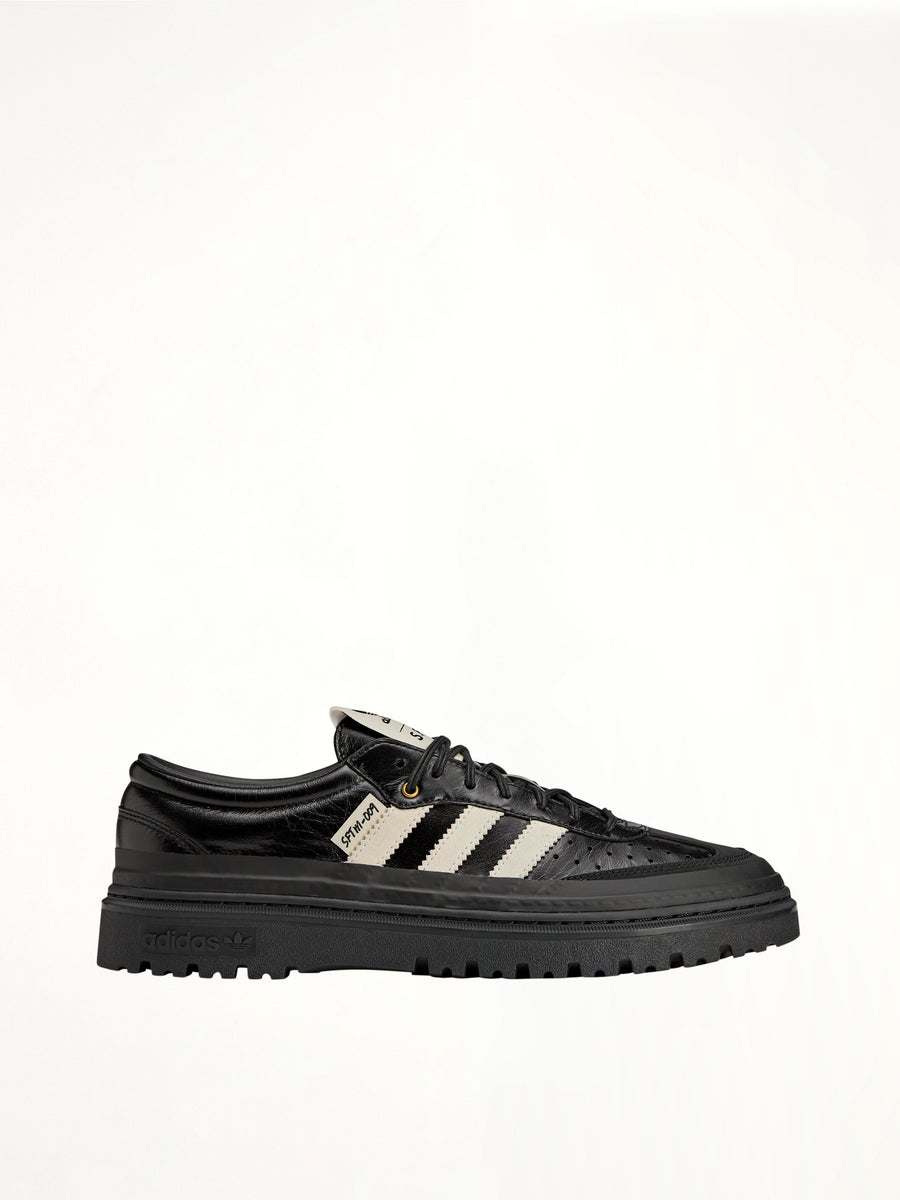 Adidas x SFTM Samba LX Freizeit in Core Black