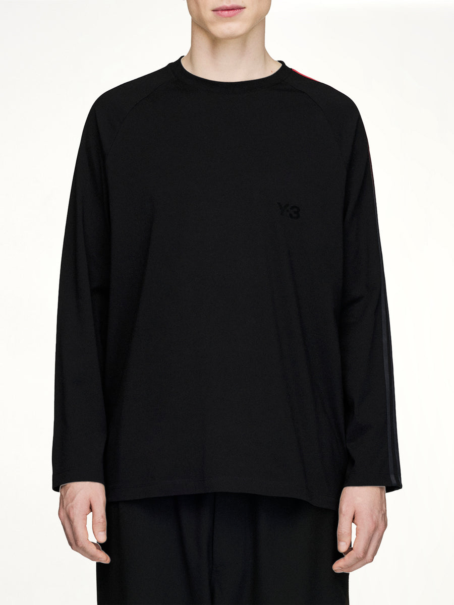 Gradient 3 Stripe LS T-Shirt in Black/Red
