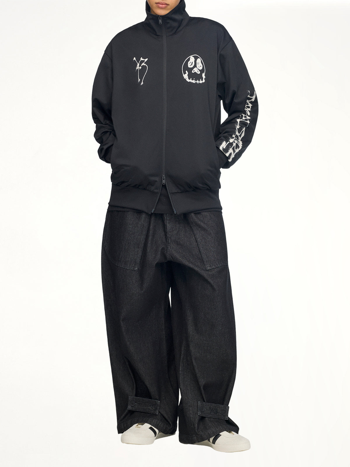 3 Stripes Skull Track Top in Black