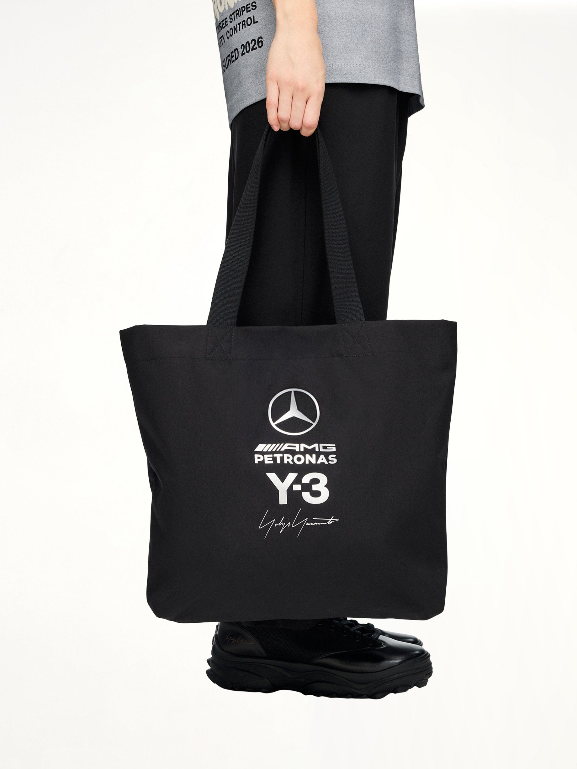 Y-3 x メルセデス トートバッグ ブラック