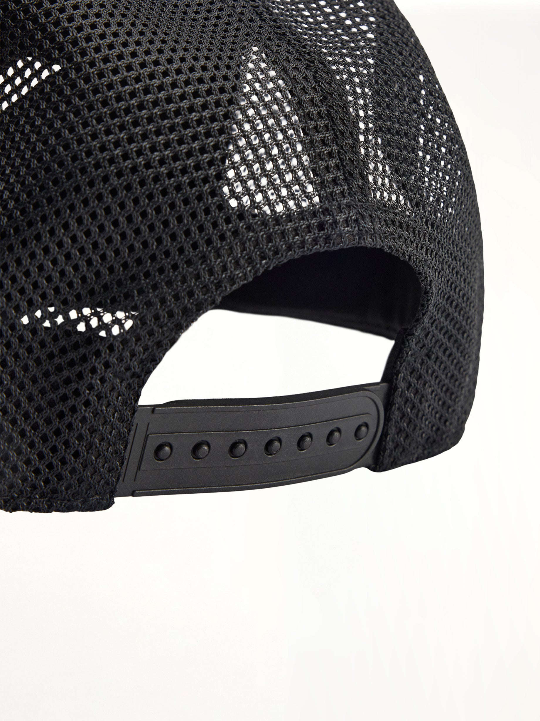 Y-3 Trucker Cap in Black