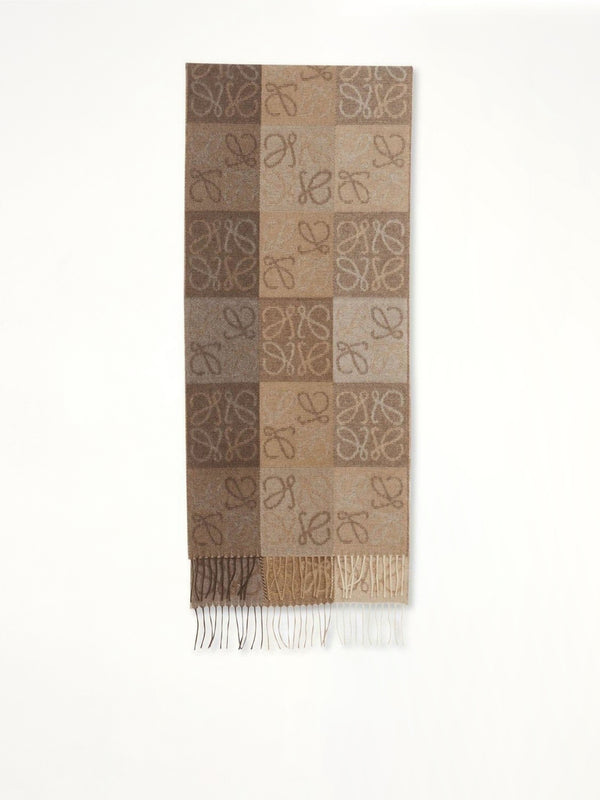 Anagram Wool Scarf in Beige/White