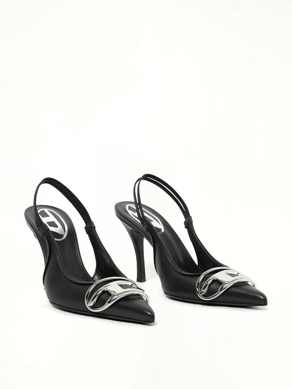 D-VENUS Pumps in Black Front View | DIESEL