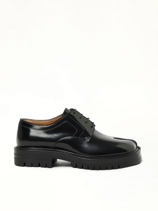 Tabi Lace-Ups Chunky Sole in Black Side View | MAISON MARGIELA