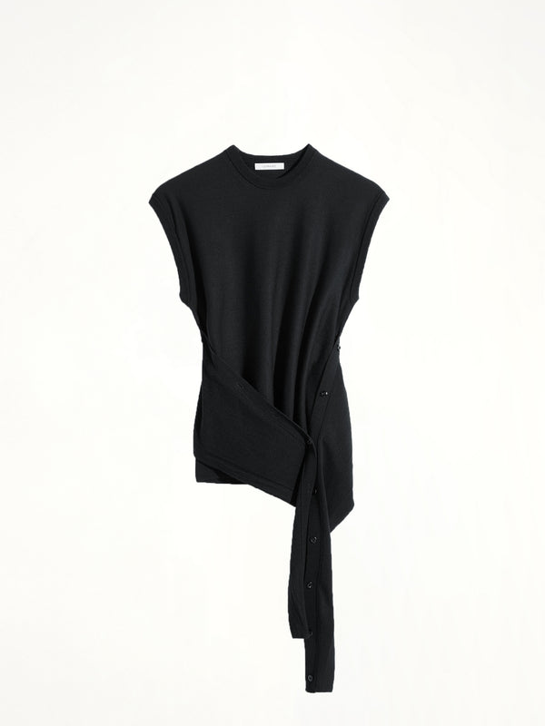 Sleeveless Buttoned Top in Black