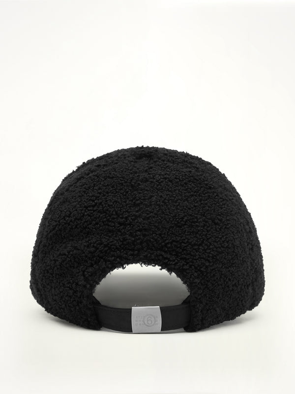 Reversible Teddy Cap in Black