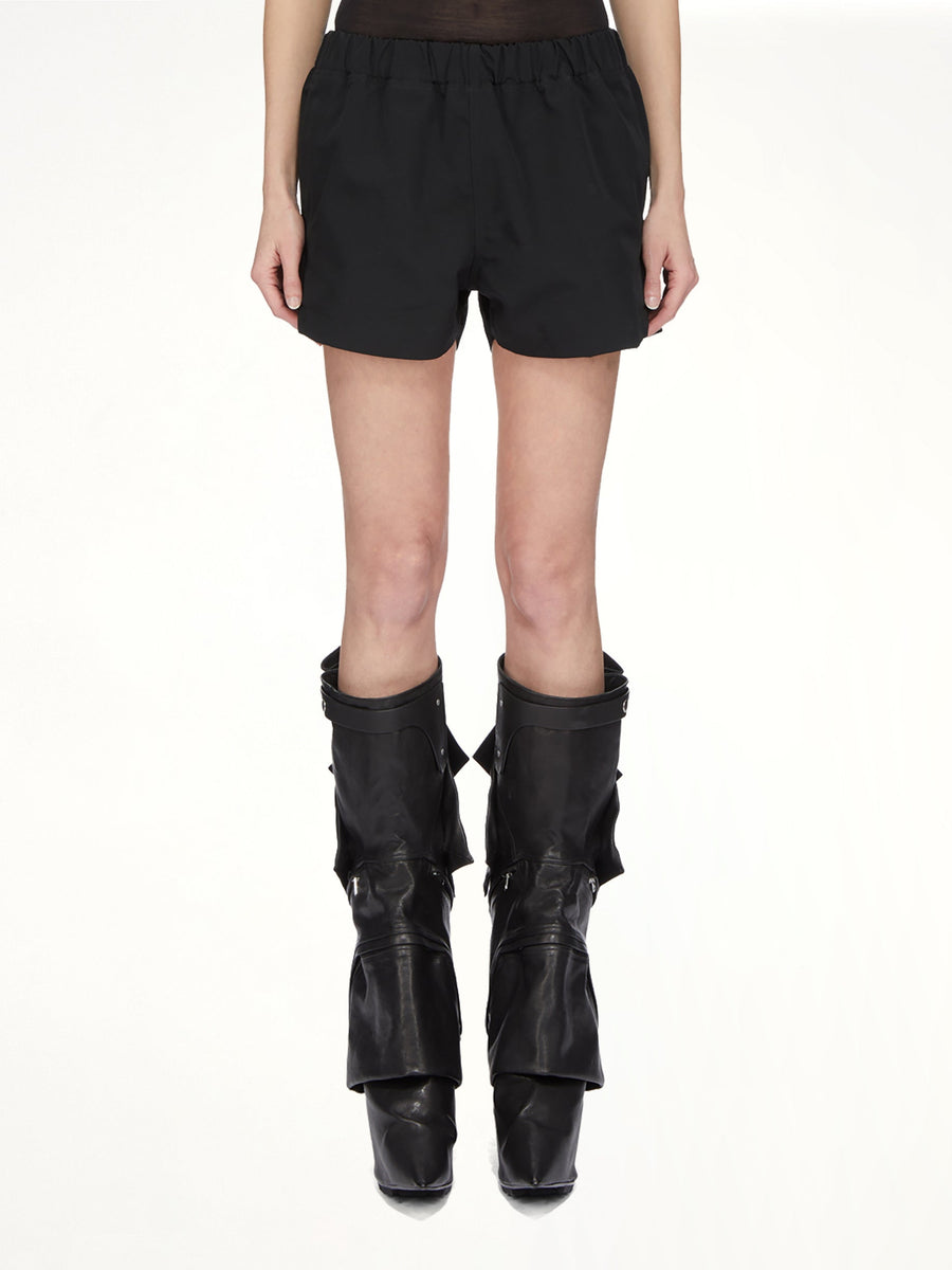 Woven Shorts in Black
