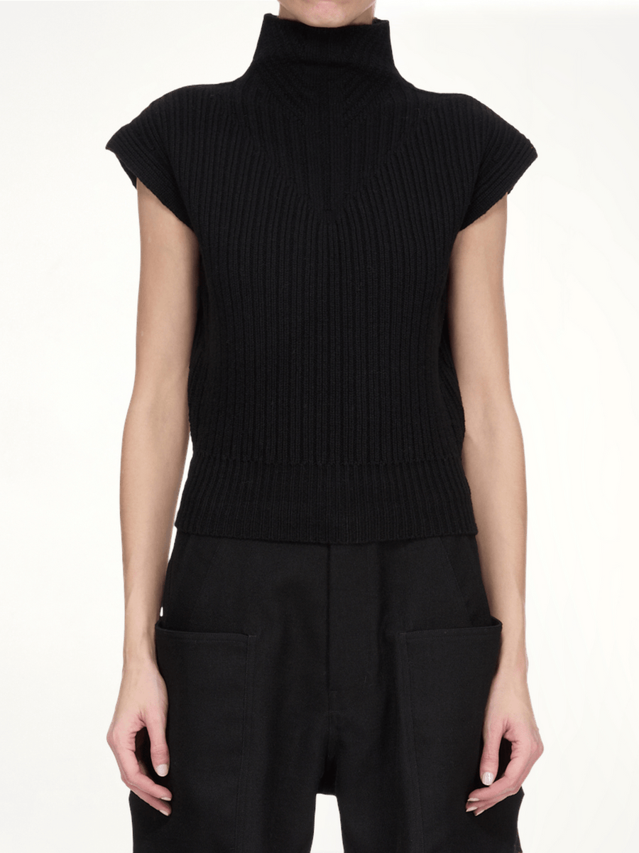 SL Turtle Cable Sweater in Black