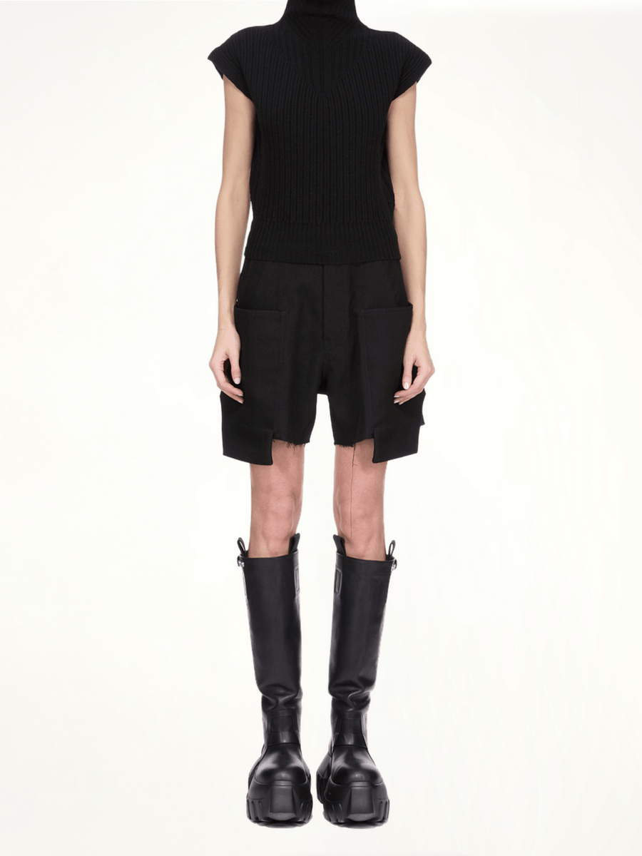 SL Turtle Cable Sweater in Black