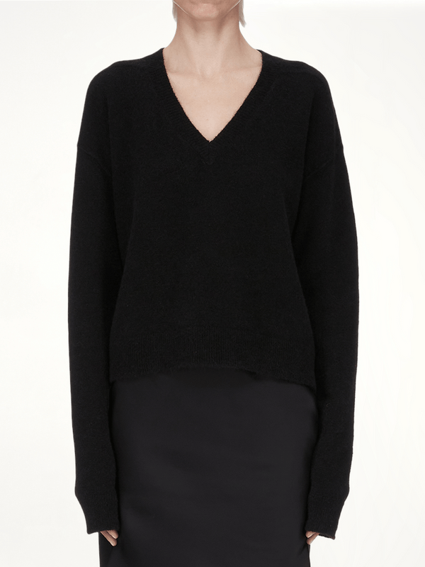 Tommy V Neck Sweater in Black