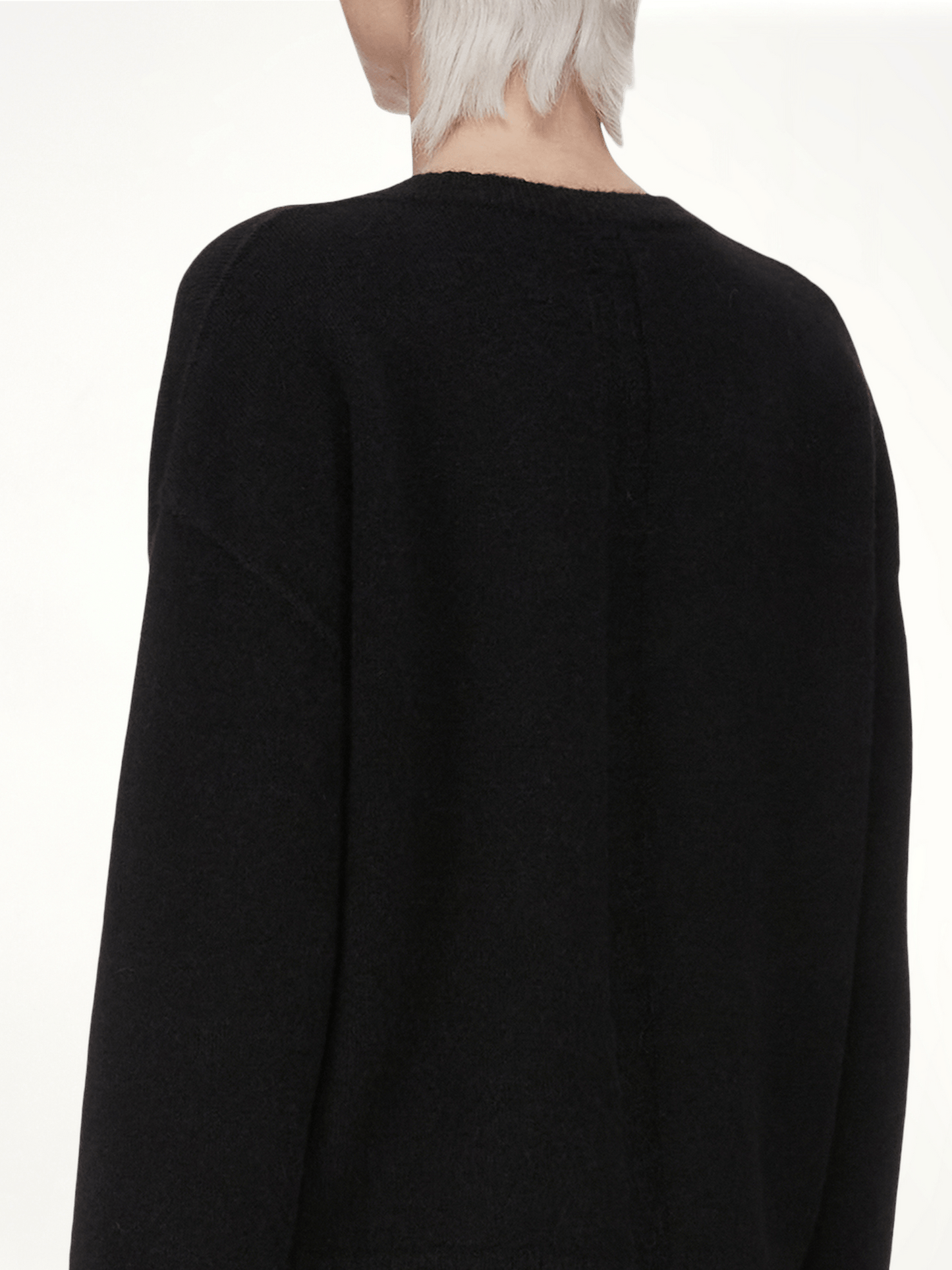 Tommy V Neck Sweater in Black