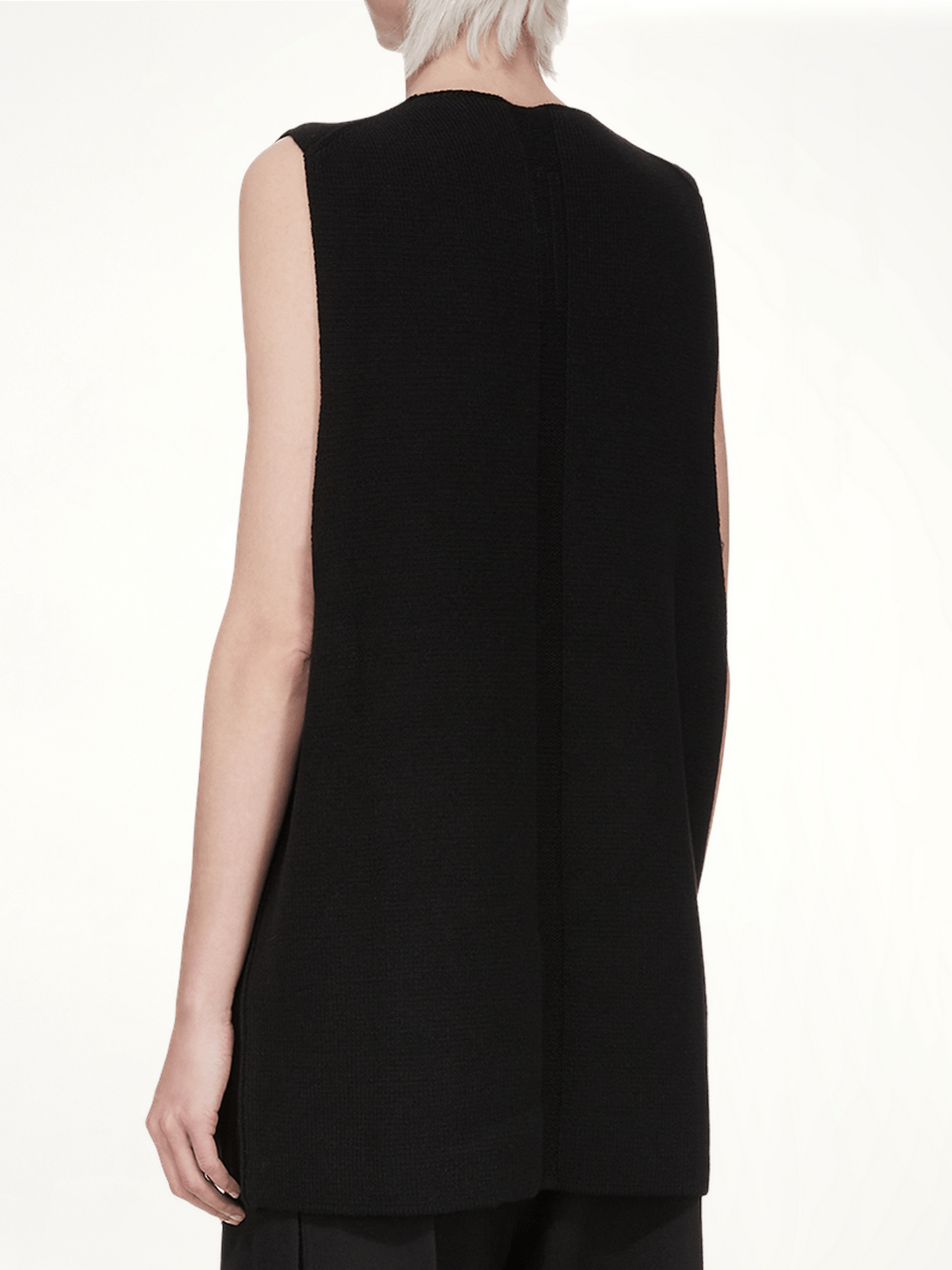 V Tank Sweater in Black