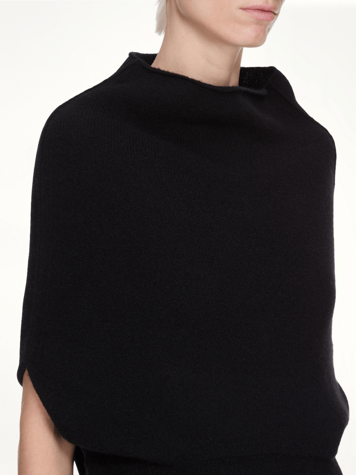 SL Shroud in Black