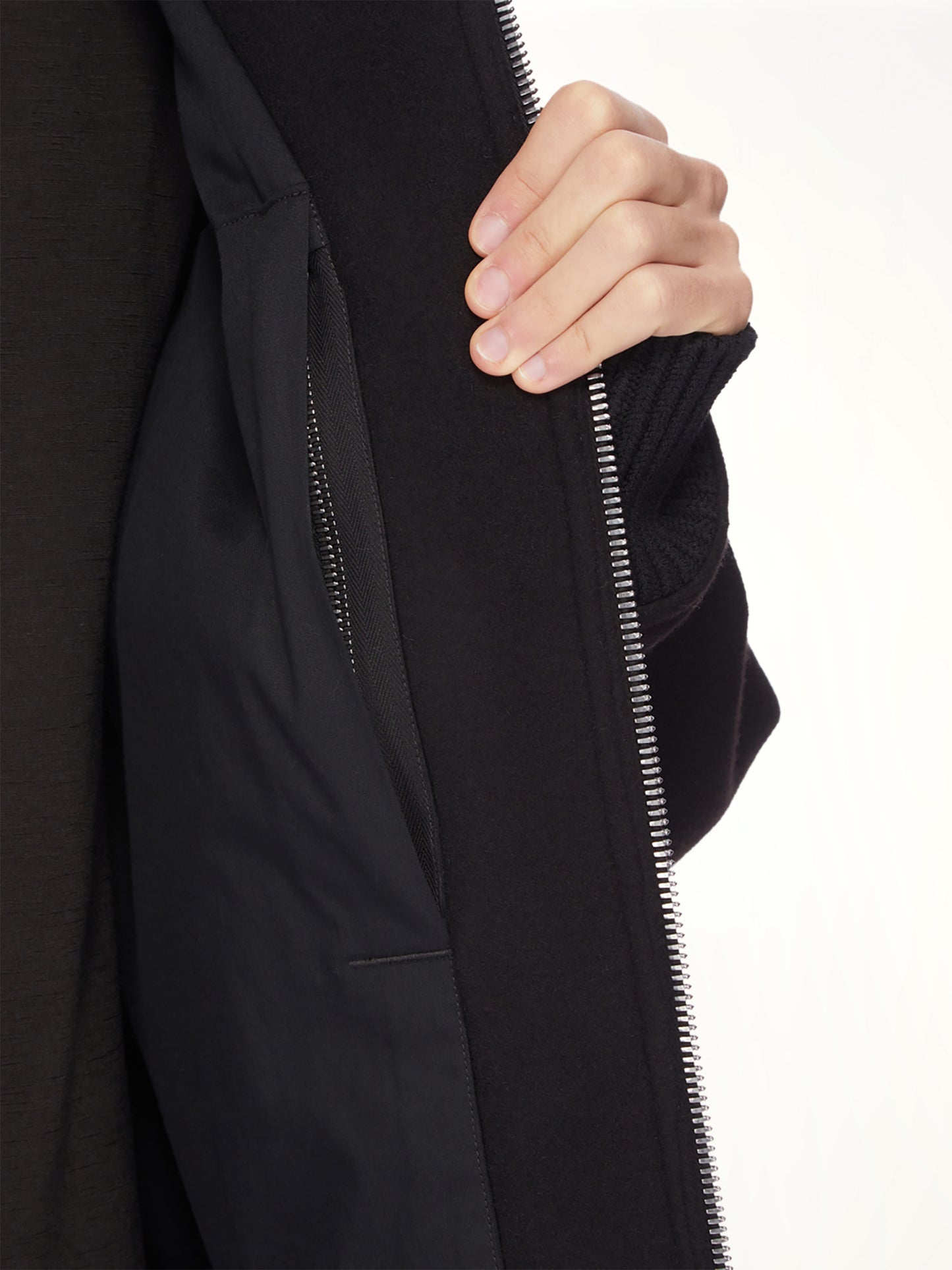 Dracucollar Jacket in Black