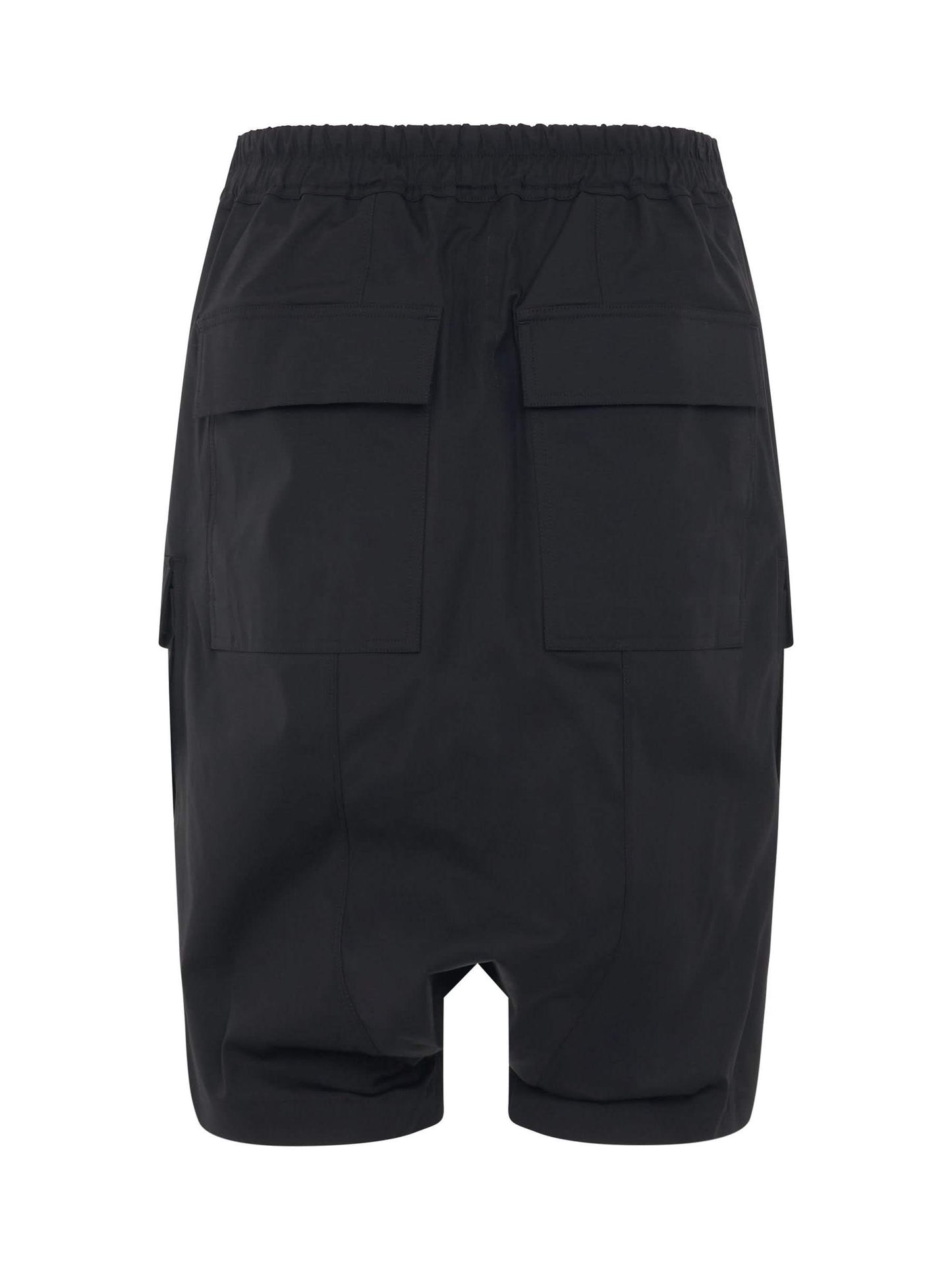 Cargo Pods Shorts in Black