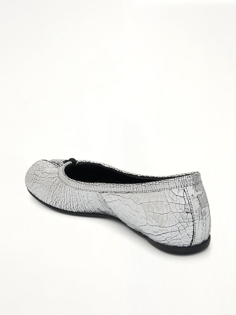 Tabi Mirror Ballerina Shoes in Silver