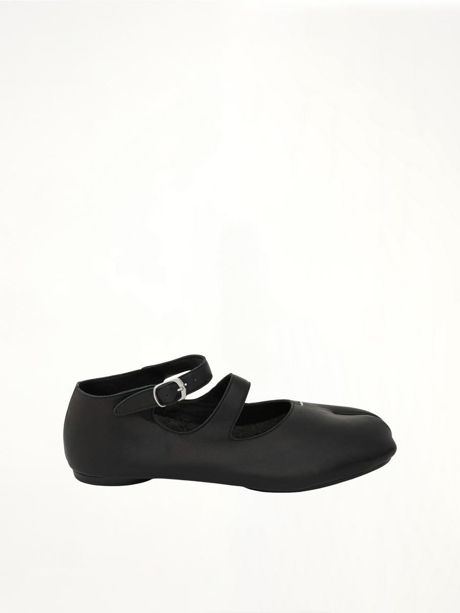 Tabi Double Strap Ballerina Shoes in Black