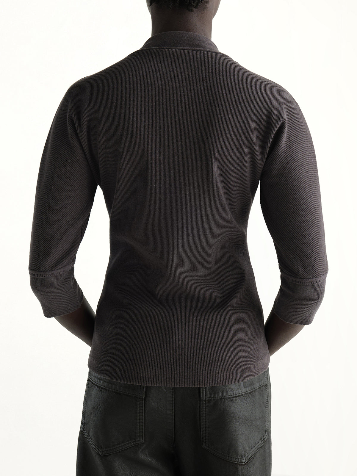 Ascot T-Shirt in Basalt