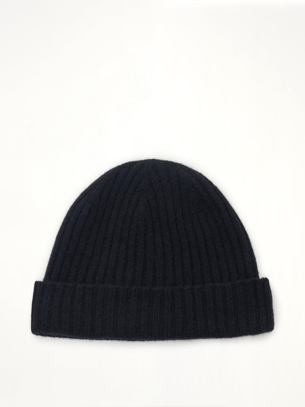 Cashmere Beanie in Black