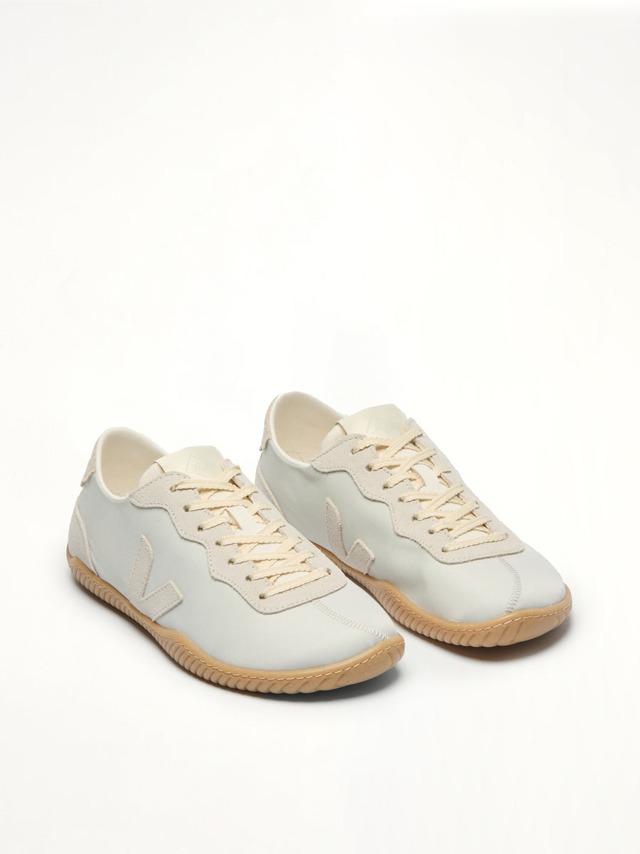 Veja x Baserange Jitsu Sneaker in Natural/Grey