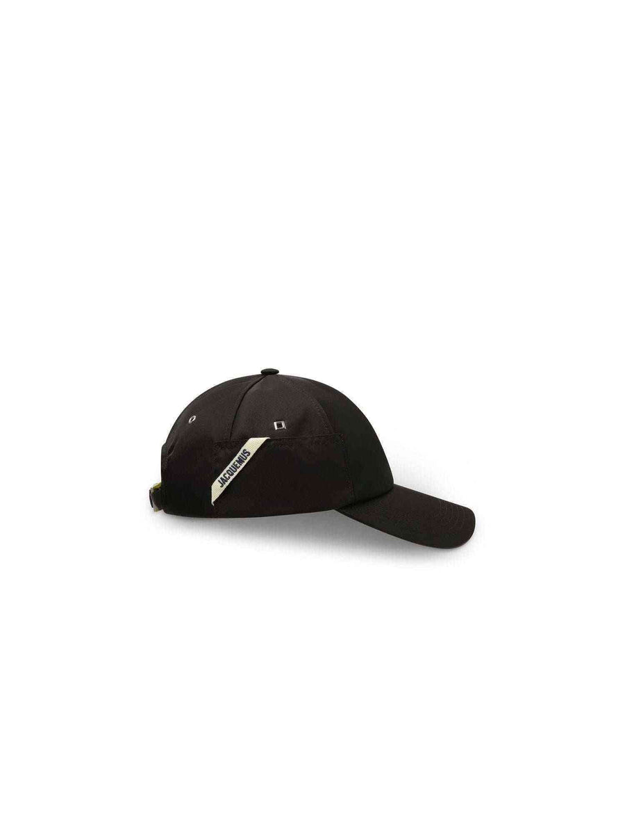 Jacquemus La Casquette Ovalie Cap in Black