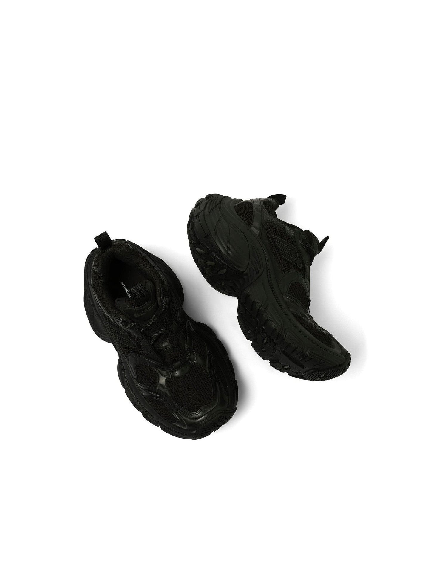 10XL Sneaker in Black