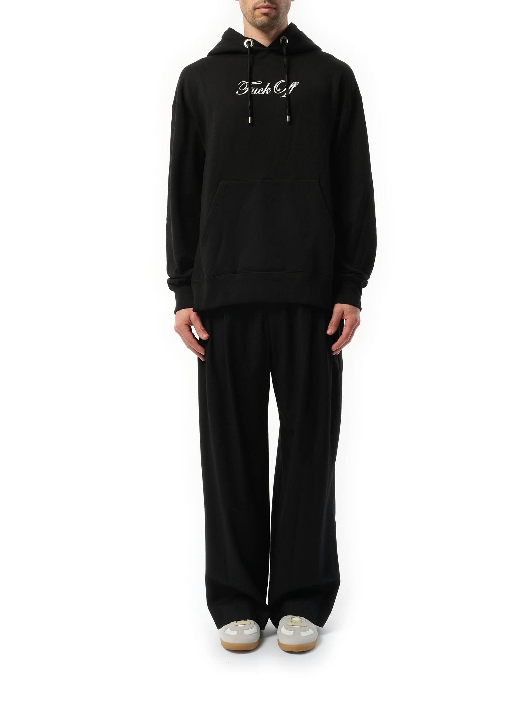 Hoodie in Black