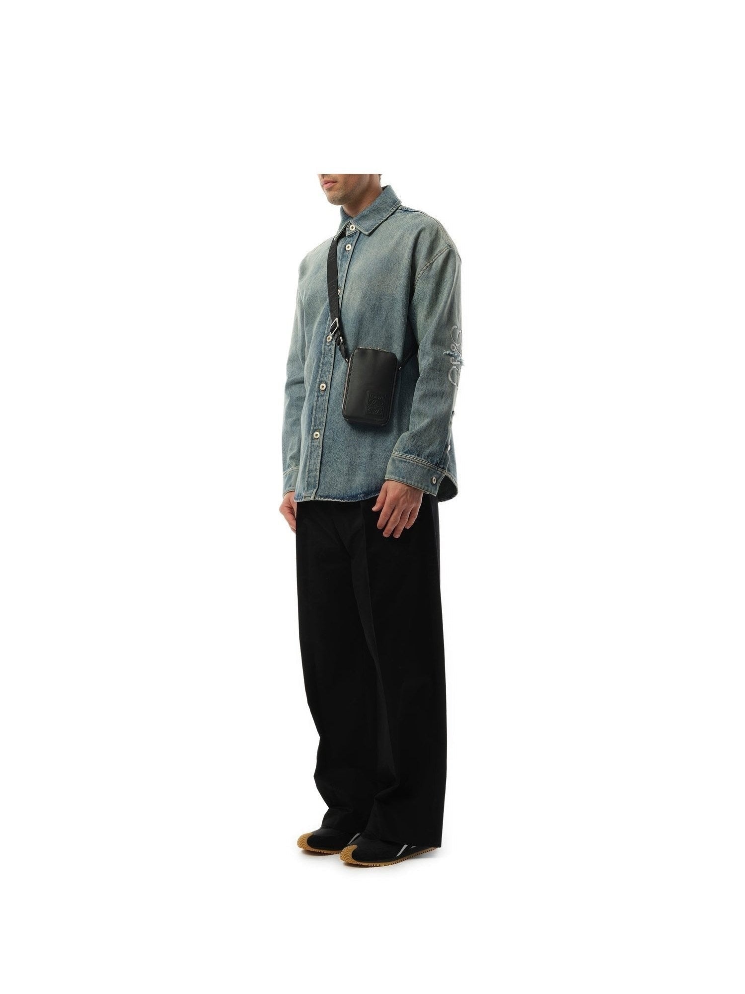 Loewe New Vertical Crossbody Pocket in Black