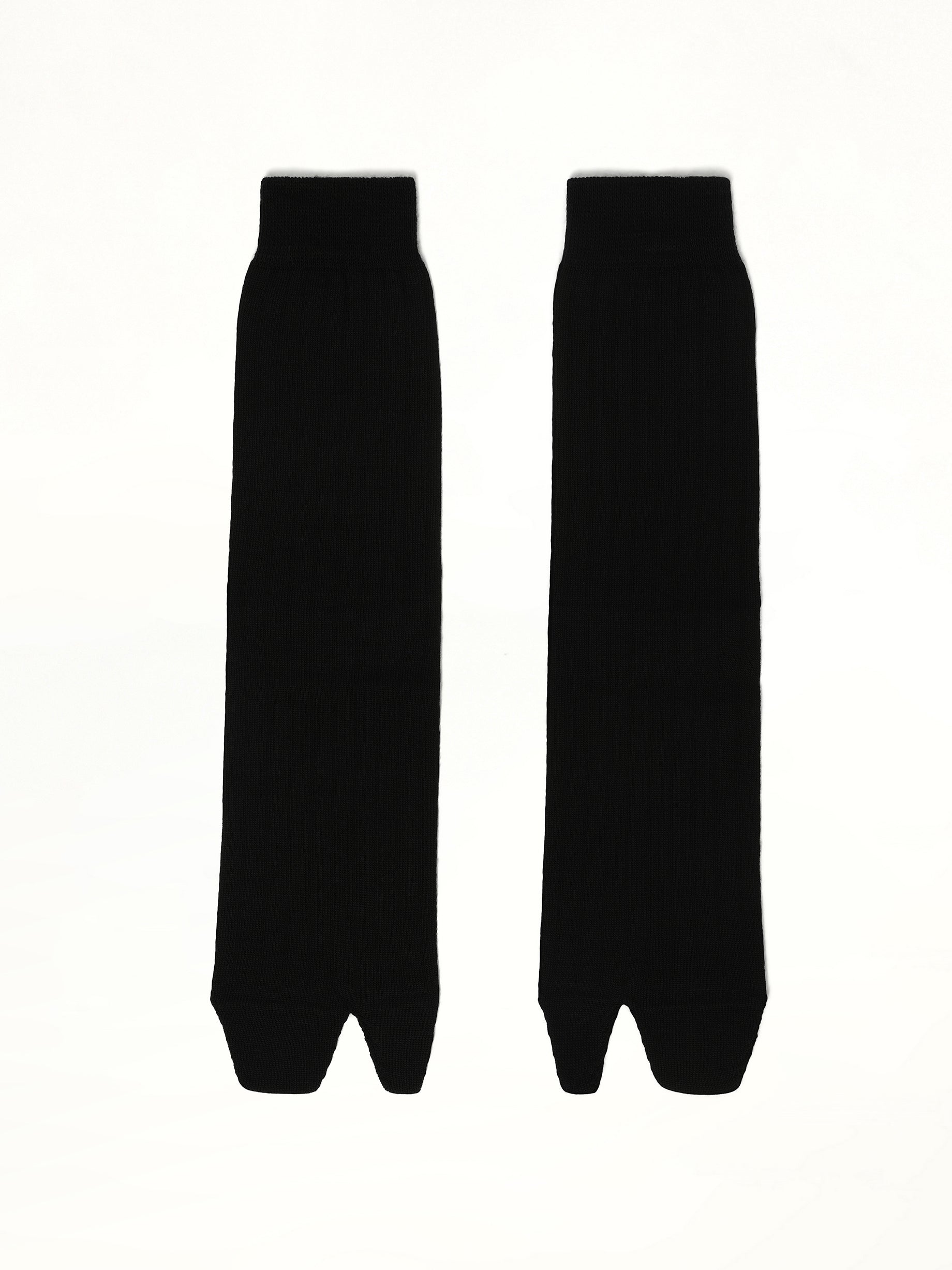 Tabi Bootleg Socks in Black