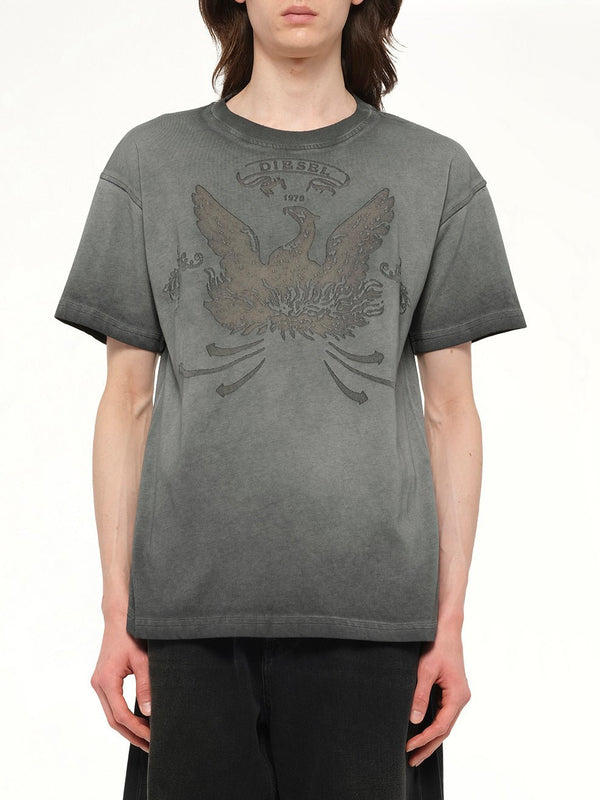 ウォッシュグレーのT-NORM-T9 Tシャツ