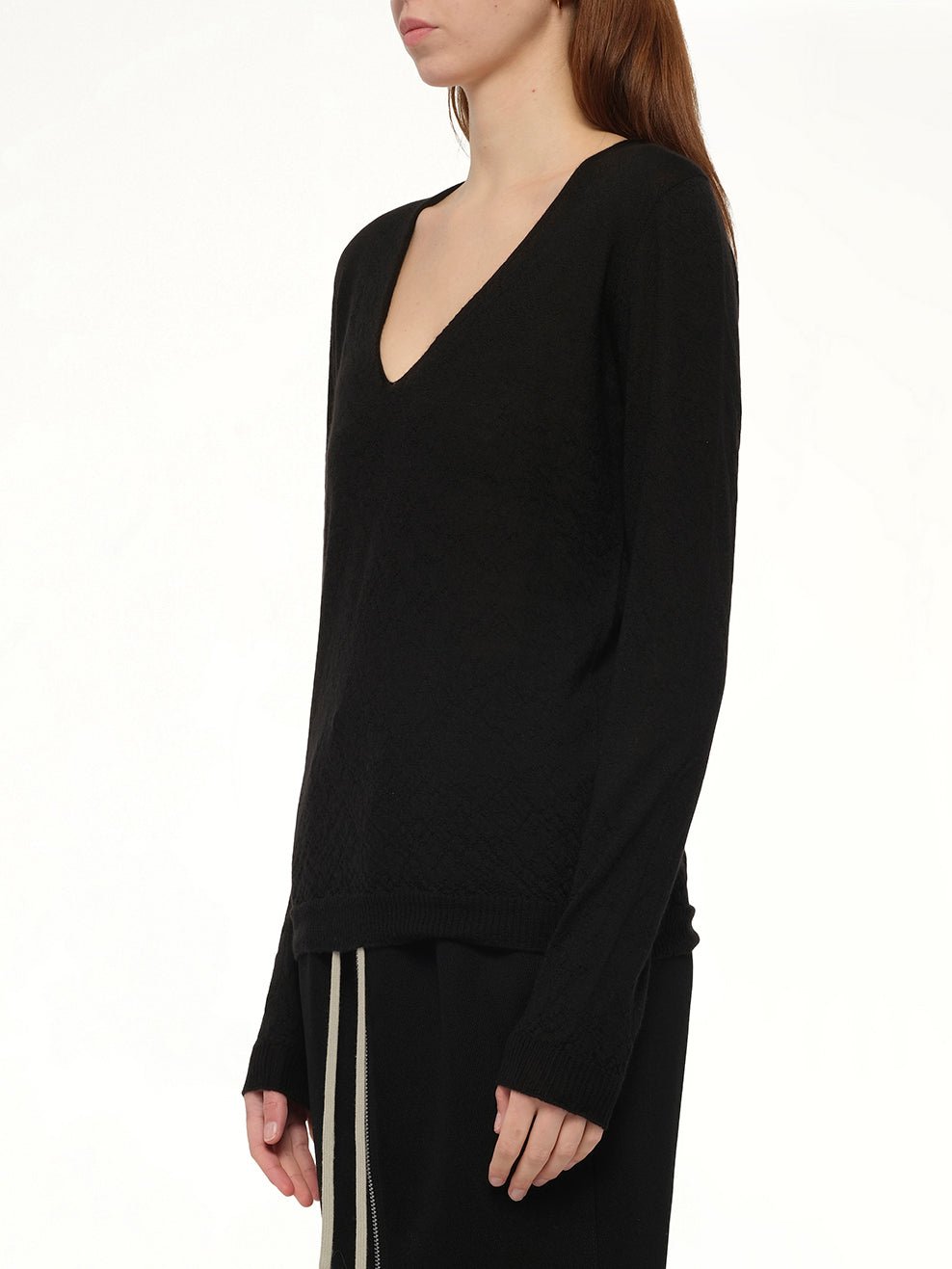 Cashmere V-Neck Pull in Black