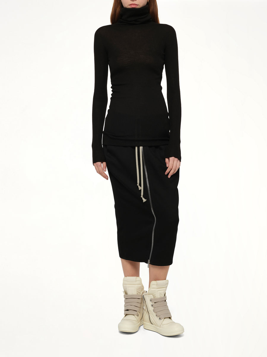 L/S Tube Sweater in Black