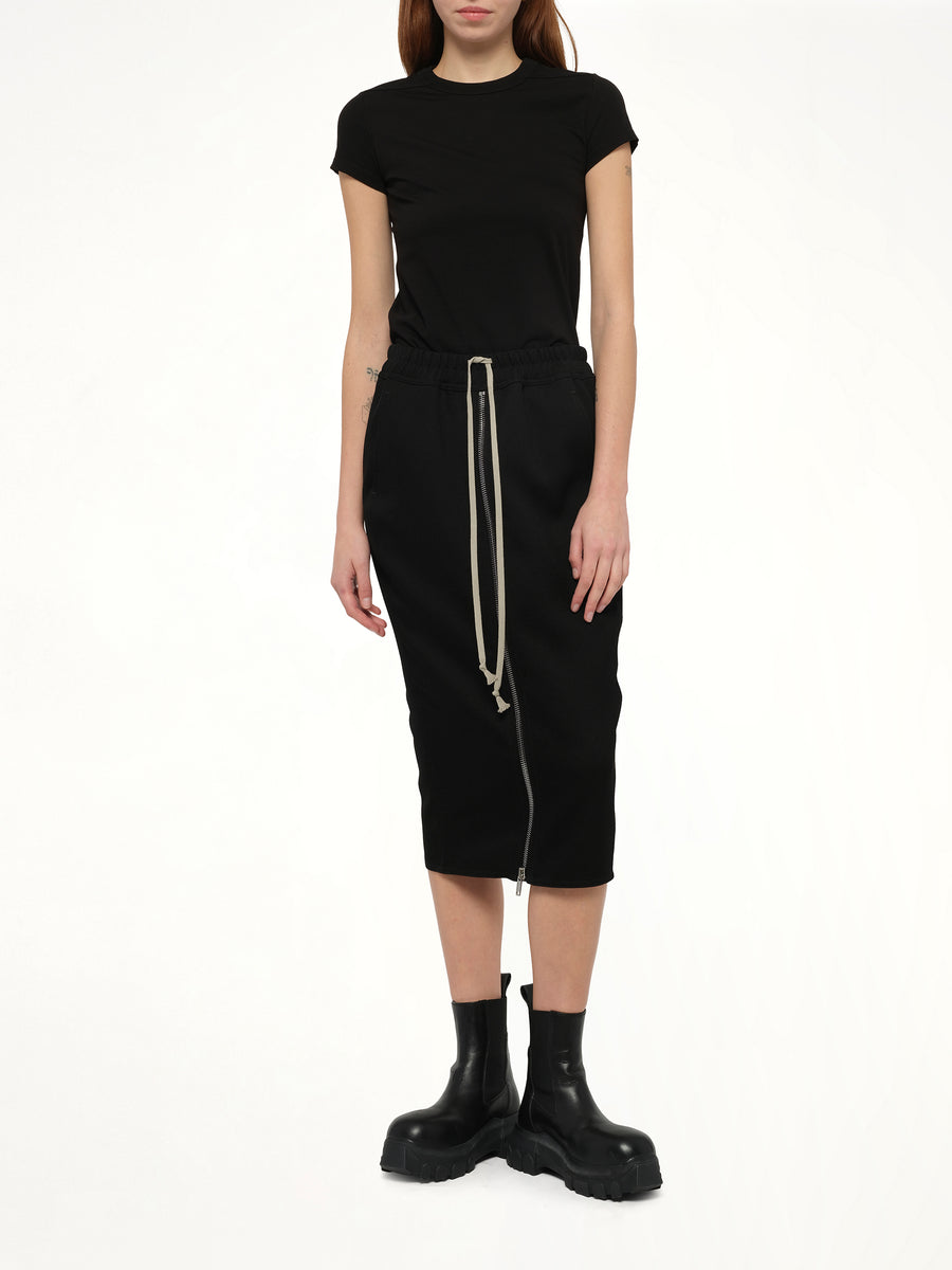 Zipped Short Pillar Skirt in Black