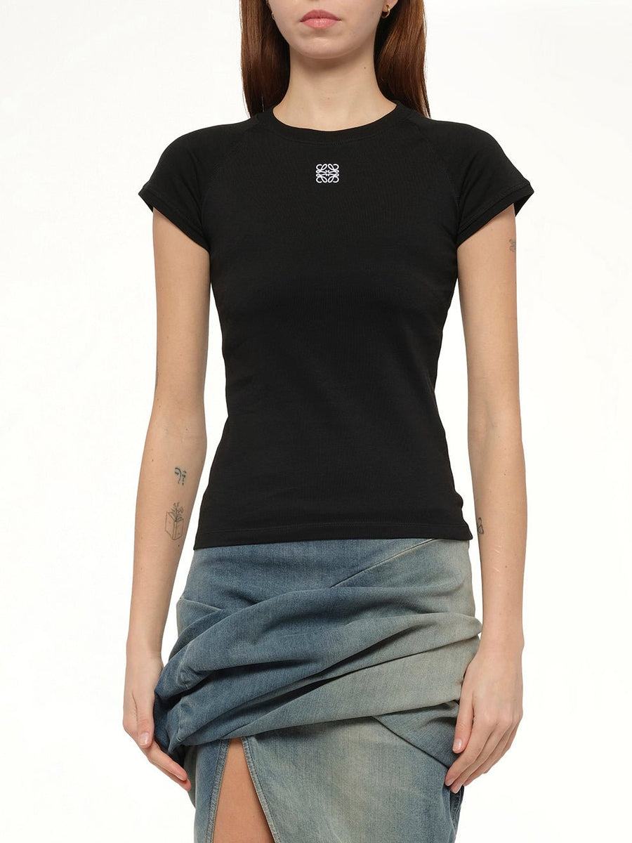 Small Fit T-Shirt in Black