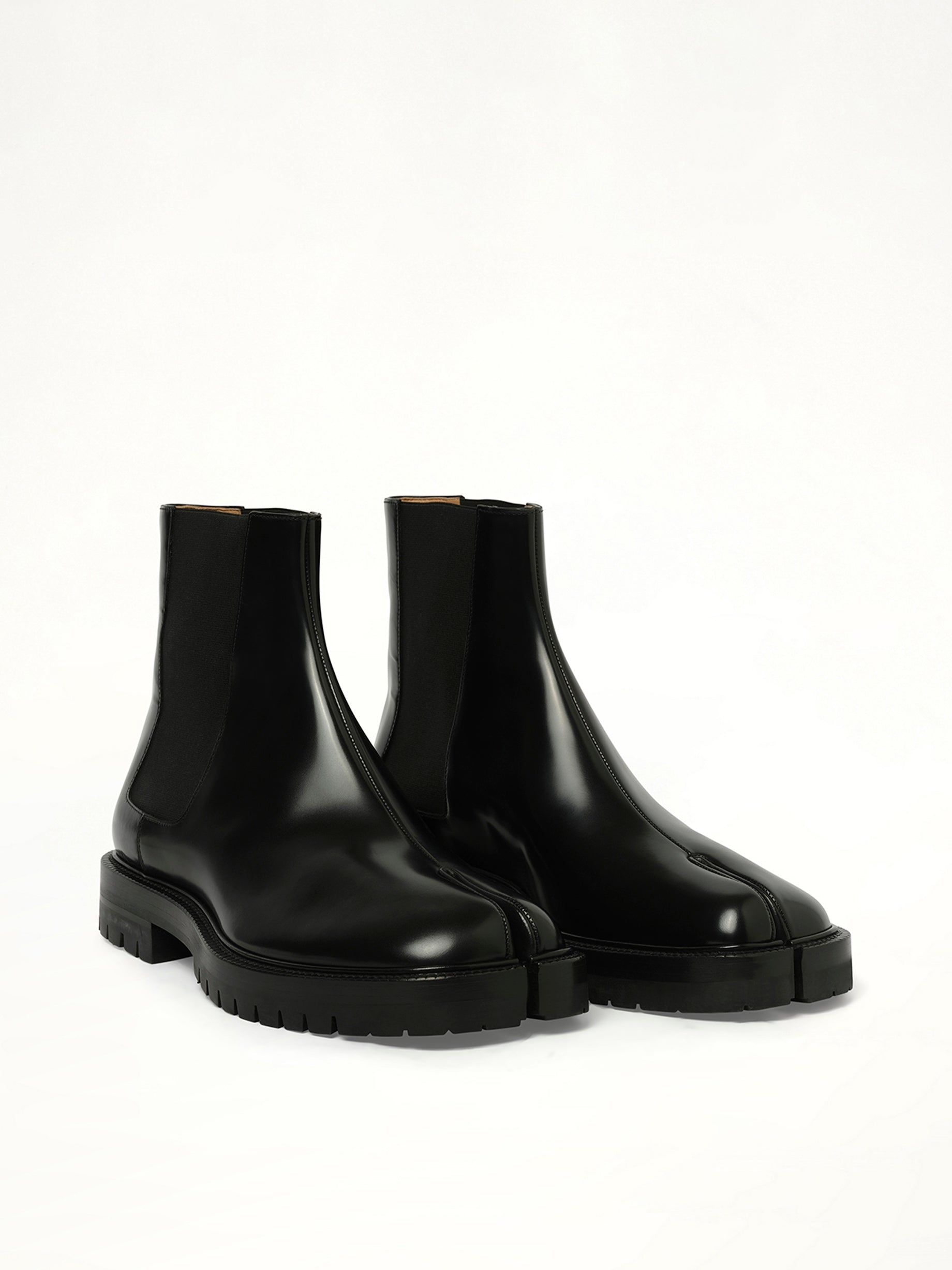 Tabi County Chelsea Boots in Black Front View | MAISON MARGIELA