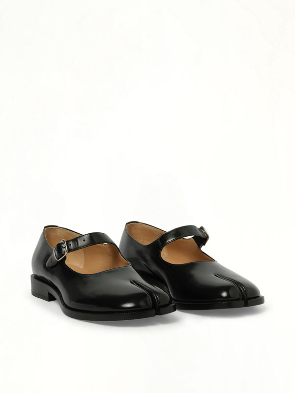 Tabi Mary Janes with Strap in Black Front View | MAISON MARGIELA