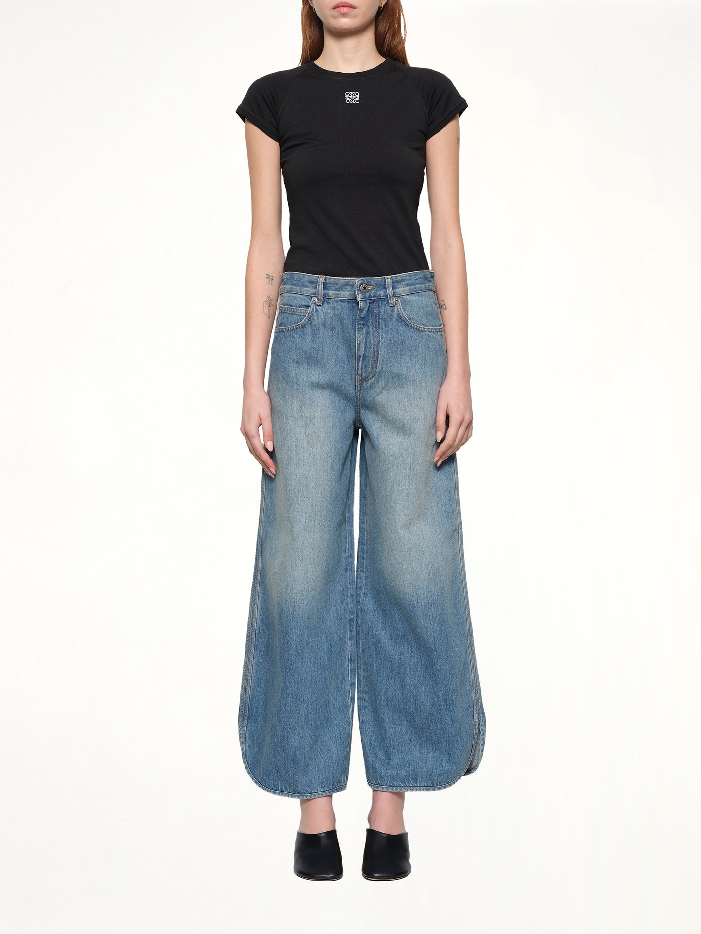 Loose-Leg Jeans AF in Denim Blue