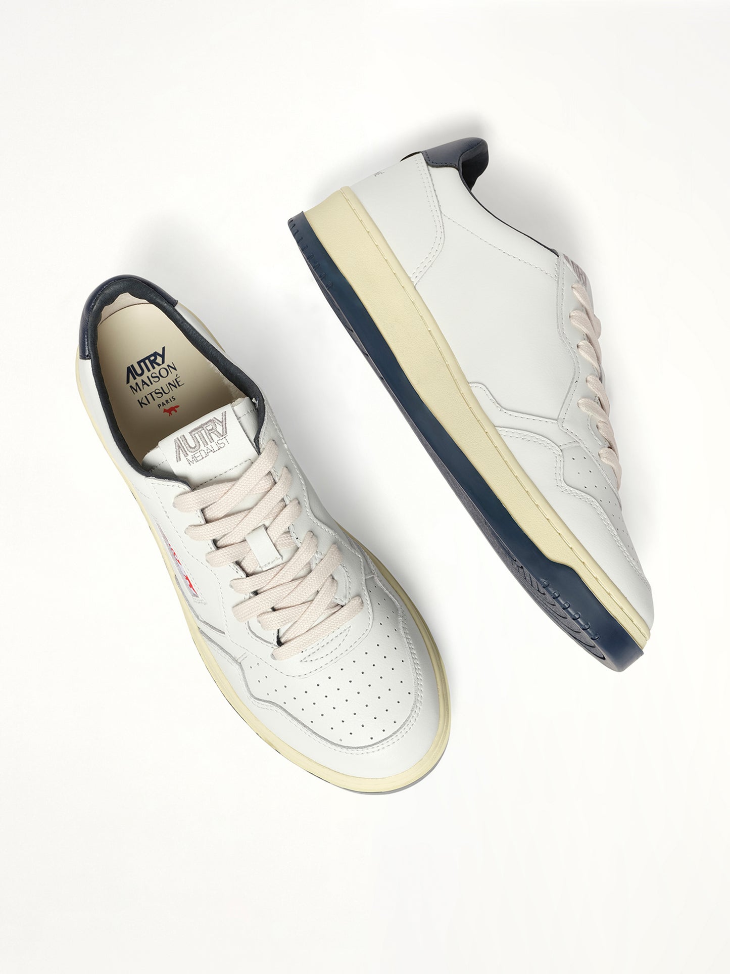 Maison Kitsune Medalist Sneaker in White/Blue